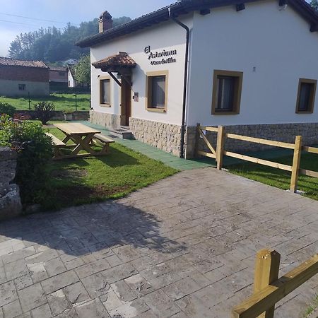 El Asturianu Vila Onís Exterior foto